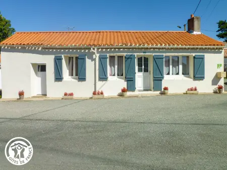 Gîte 6 pers. à Saint-Julien-des-Landes, étang pêche