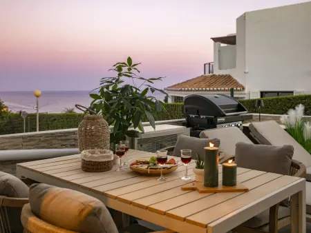 Appartement vue mer et piscine chauffée à Benagil : photo 2