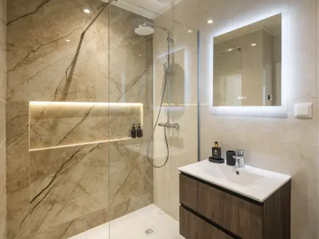 Appartement vue mer et piscine chauffée à Benagil : photo 7