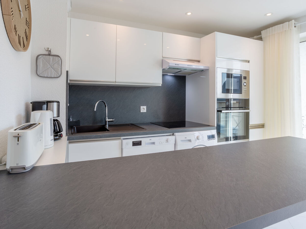 Appartement Victoria, 2 ch., balcon sud à 600 m de la mer - Photo 6