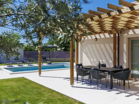 Vila Klara, maison 3 chambres avec piscine chauffée : photo 2