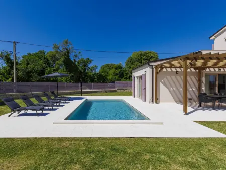 Vila Klara, maison 3 chambres avec piscine chauffée : photo 32