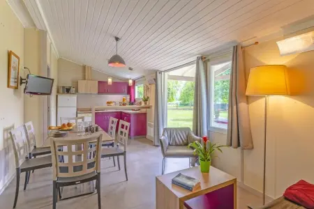 Gîte au bord du Lot avec piscine et spa : photo 7