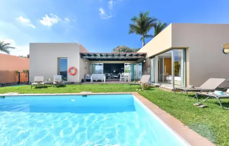 Par 4 Villa 7 – Maison 6 pers. piscine privée