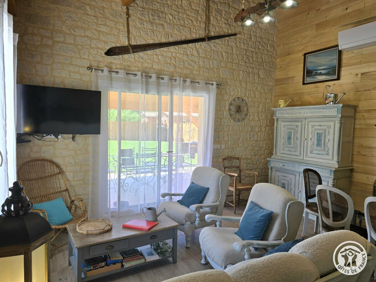 Gîte climatisé 6 pers. à Lalinde, accès canal - Photo 7