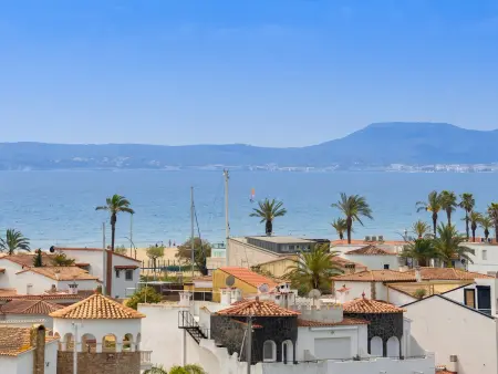 Appartement avec terrasse canal à Empuriabrava : photo 16