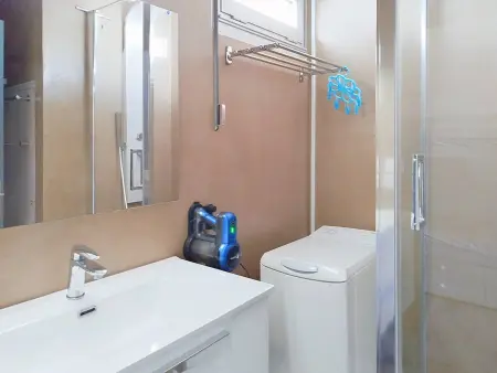 Studio 27m² vue mer et marina à Bormes-les-Mimosas : photo 6