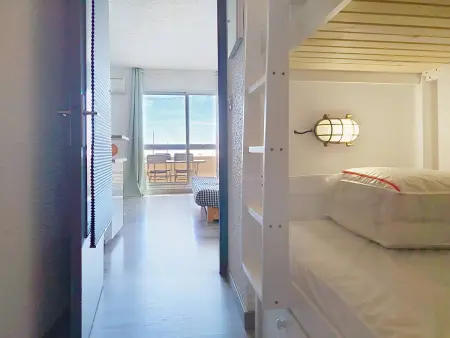 Studio 27m² vue mer et marina à Bormes-les-Mimosas : photo 8
