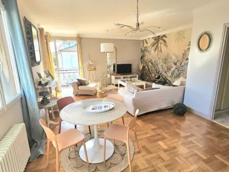 Appartement moderne vue cathédrale à Périgueux : photo 6
