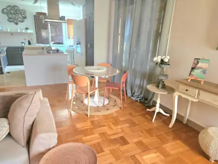 Appartement moderne vue cathédrale à Périgueux : photo 9