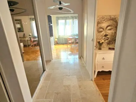 Appartement moderne vue cathédrale à Périgueux : photo 15