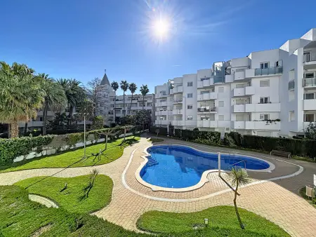 Appartement moderne avec piscine - 4 pers., Appartement 4 personnes à Roses : photo 2