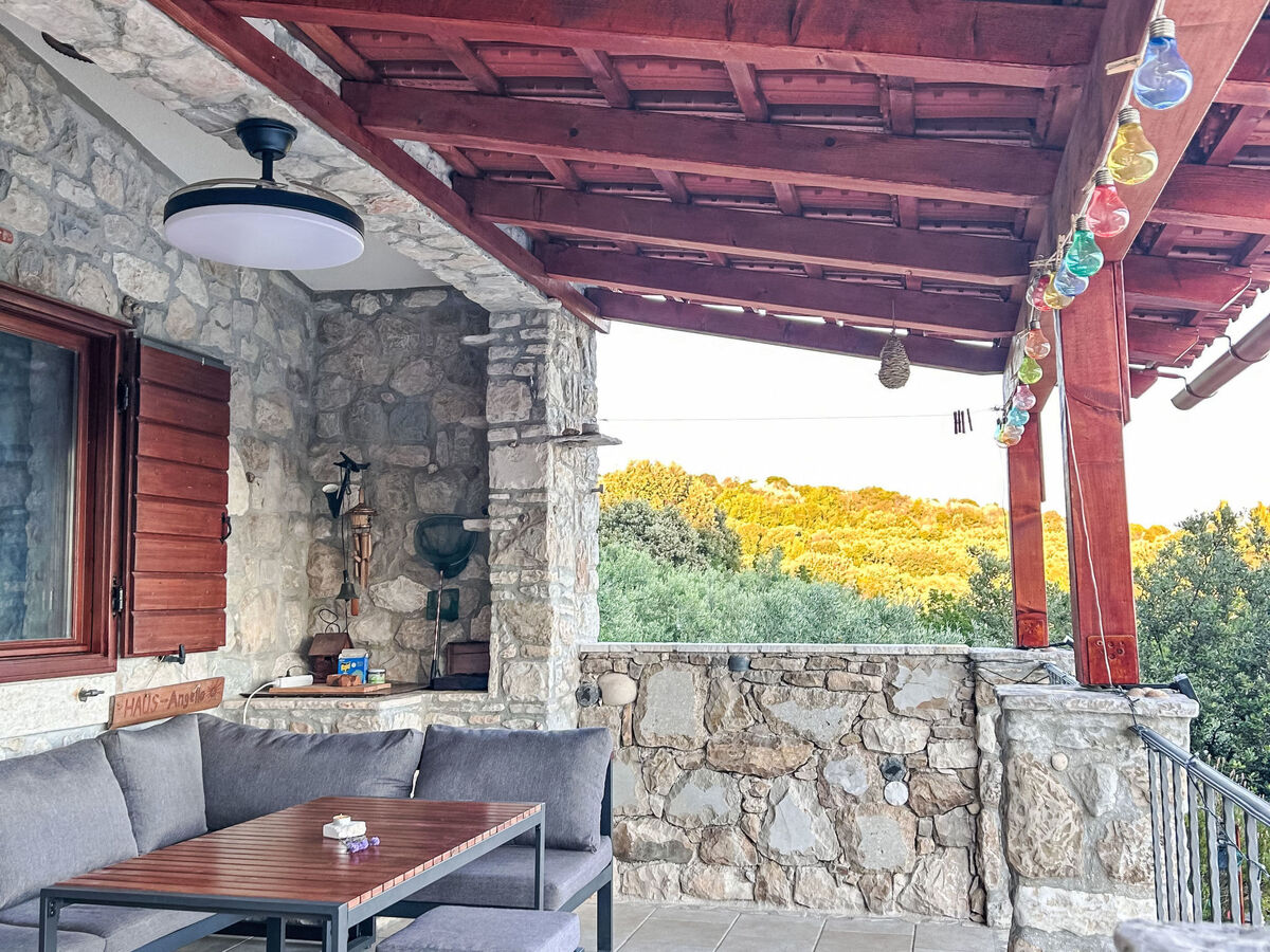 Maison Angelo en pierre avec piscine privée à Kaštel Lukšić - Photo 15