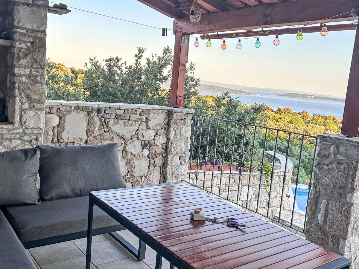 Maison Angelo en pierre avec piscine privée à Kaštel Lukšić - Photo 16
