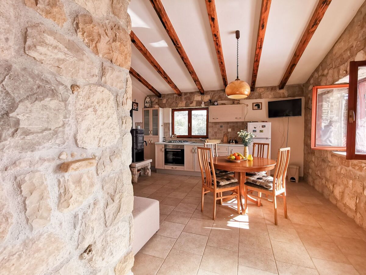 Maison Angelo en pierre avec piscine privée à Kaštel Lukšić - Photo 36