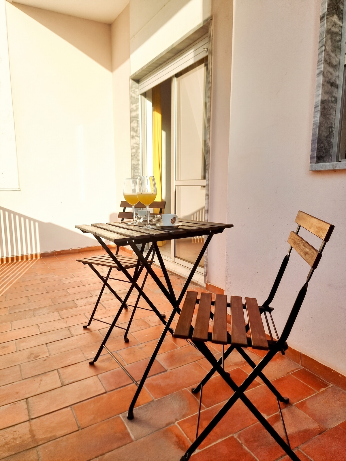 Appartement 92 m² avec terrasse, 3 chambres à Faro - Photo 1