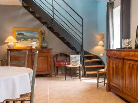 Maison avec jardin clos et terrasse à Lévigny, 1 chambre : photo 4