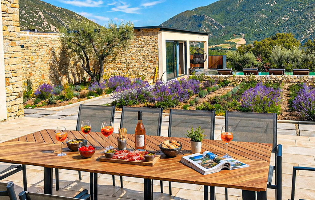 Villa Lavandéa – Maison 10 pers., piscine débordement - Photo 9
