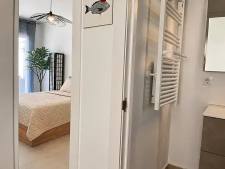 Villa canal avec piscine privée et amarrage – 8 pers. : photo 10