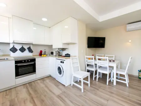 Appartement Baco beachfront, 20 m de la plage : photo 3