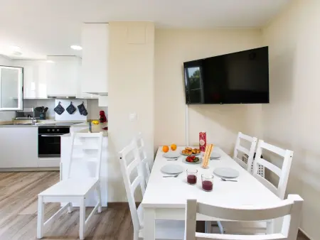 Appartement Baco beachfront, 20 m de la plage : photo 6