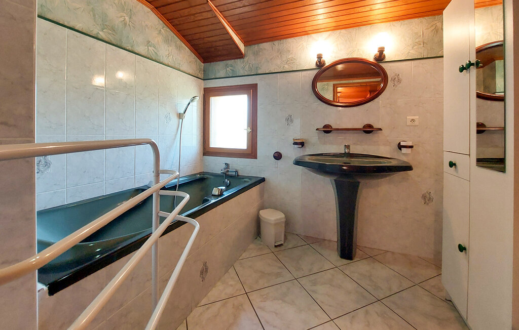 Maison 3 chambres avec piscine privée et étang de pêche - Photo 16