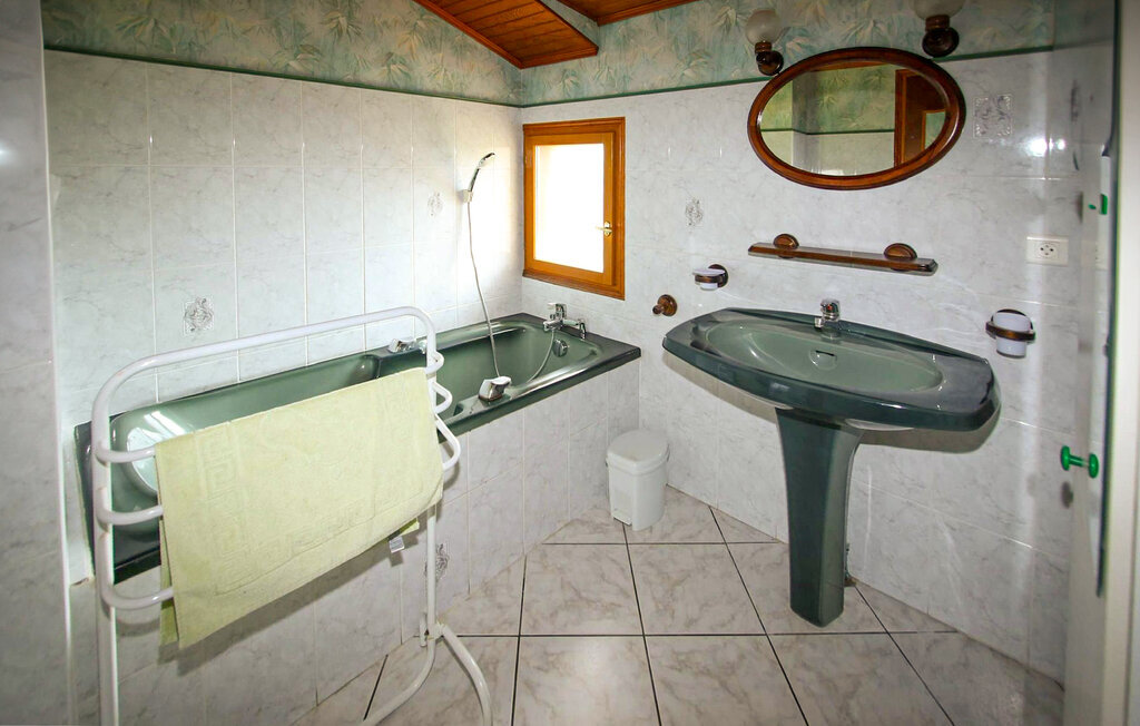 Maison 3 chambres avec piscine privée et étang de pêche - Photo 17