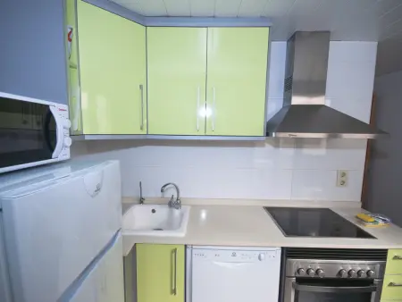 Appartement 2 chambres, 85 m² - 400m plage Calp : photo 13