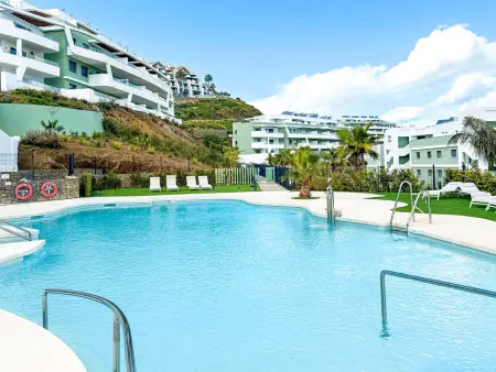 Appartement 2 chambres avec piscine à Mijas Costa : photo 2