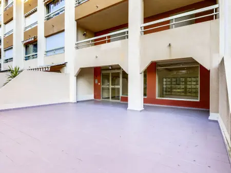 Les Regates, appartement 2 pièces vue mer à Hyères : photo 24