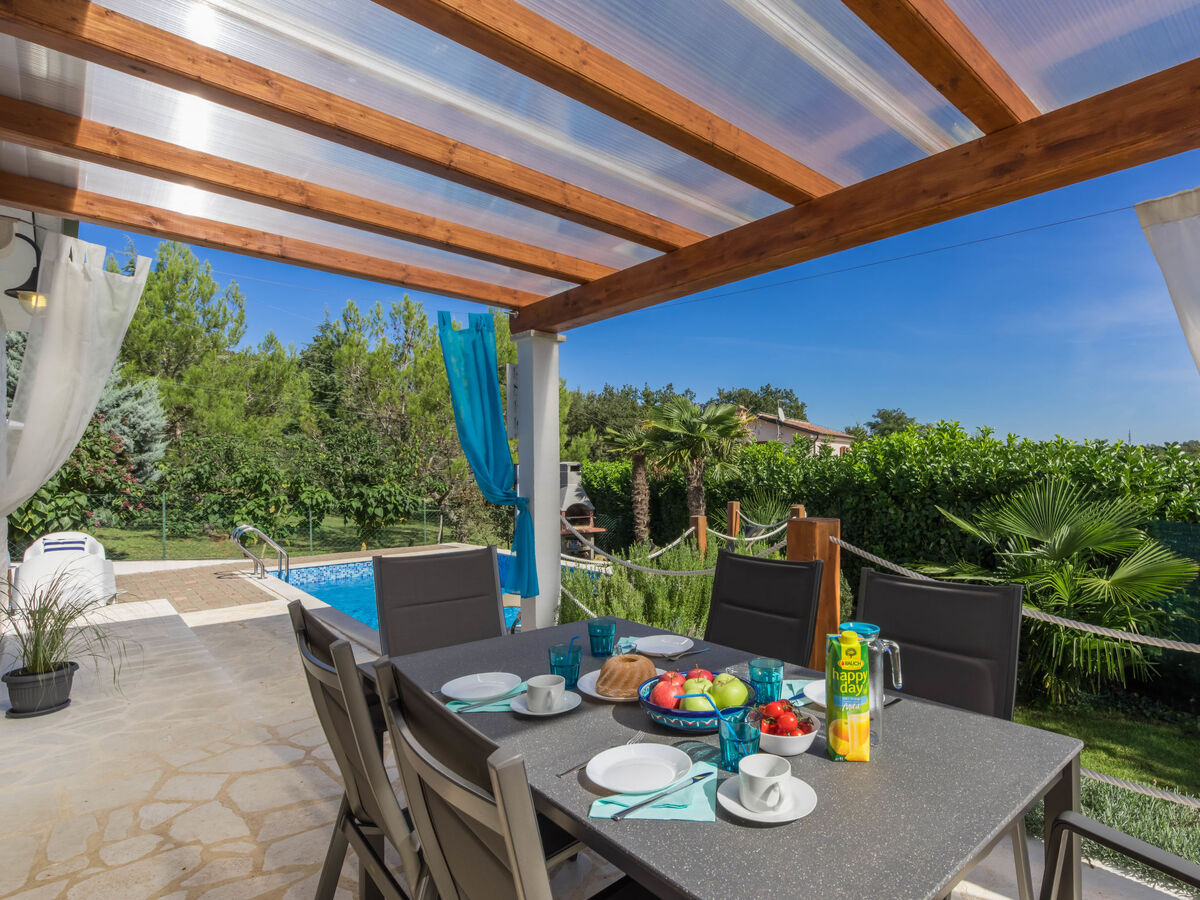 Villa Joy à Novigrad : maison 6 pers. piscine privée - Photo 4