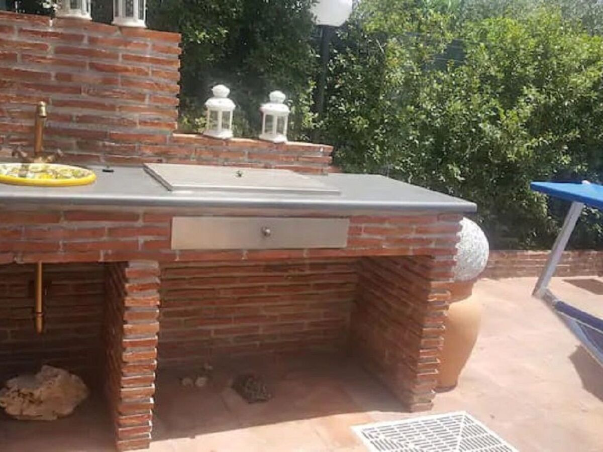 Villa Euthalia à Riposto : piscine chauffée et jacuzzi - Photo 2