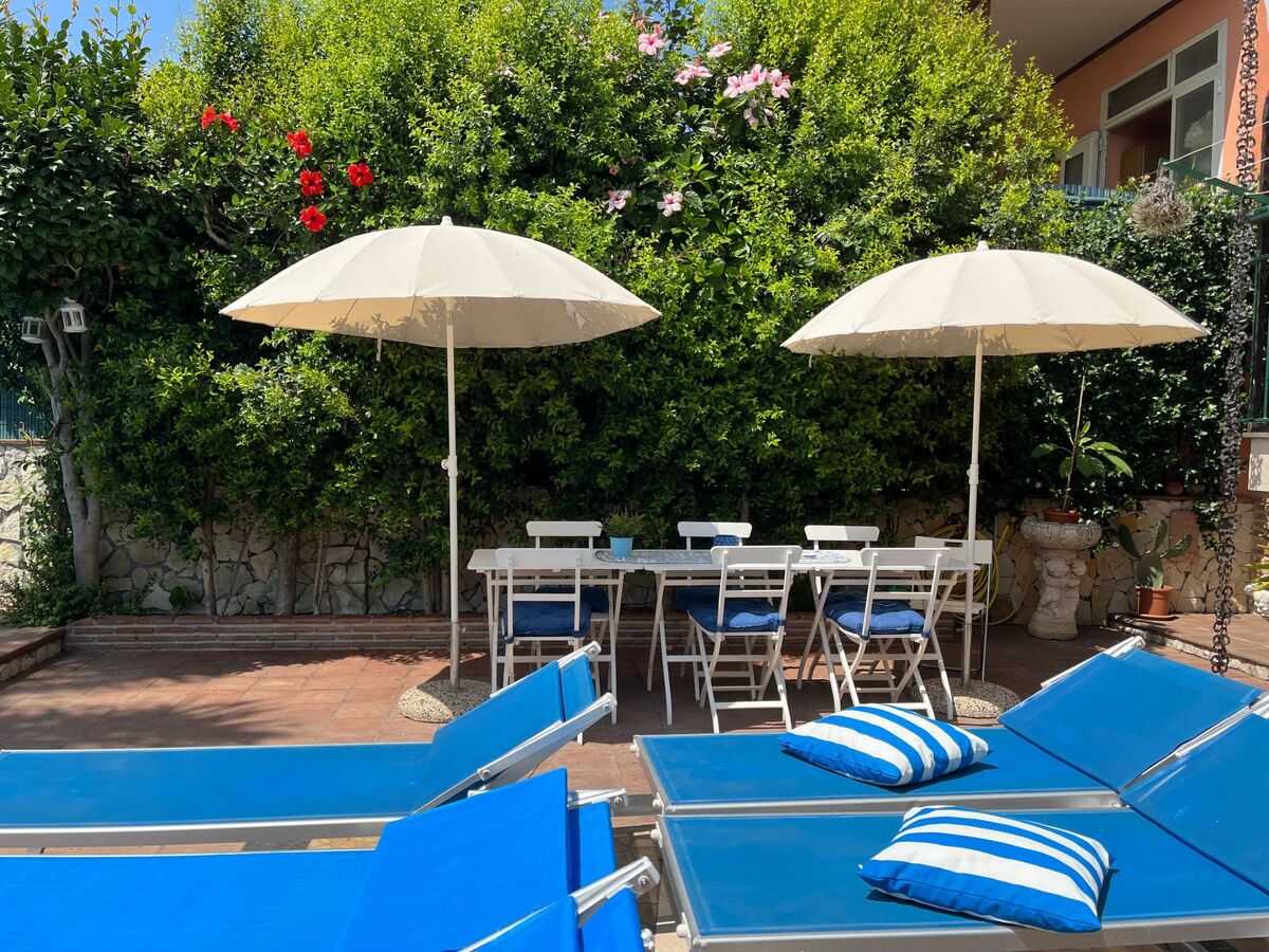 Villa Euthalia à Riposto : piscine chauffée et jacuzzi - Photo 33