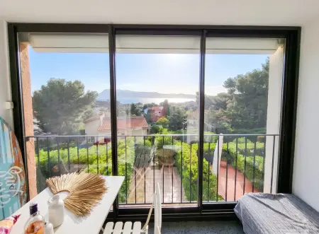 Appartement vue mer, piscine partagée, Saint-Mandrier-sur-Mer : photo 13