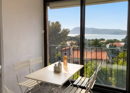 Appartement vue mer, piscine partagée, Saint-Mandrier-sur-Mer : photo 21