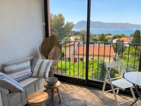 Appartement vue mer, piscine partagée, Saint-Mandrier-sur-Mer : photo 24