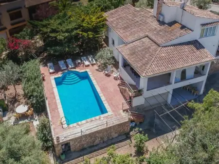 Location villa à Santa Ponça, Villa en bord de piscine à Santa Ponsa, avec Wi-Fi, climatisation et parking privé, proche plages et golf