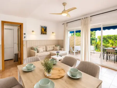 Maison rénovée avec parking et clim - 8 pers., Gite 6 personnes à Salou - Photo 1