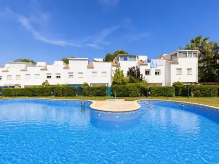 Maison rénovée avec parking et clim - 8 pers., Gite 6 personnes à Salou - Photo 4