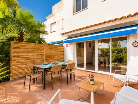 Maison rénovée avec parking et clim - 8 pers., Gite 6 personnes à Salou - Photo 6