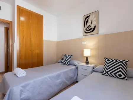 Maison rénovée avec parking et clim - 8 pers., Gite 6 personnes à Salou - Photo 27
