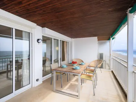 Appartement front de mer La Pineda - 6 personnes : photo 2