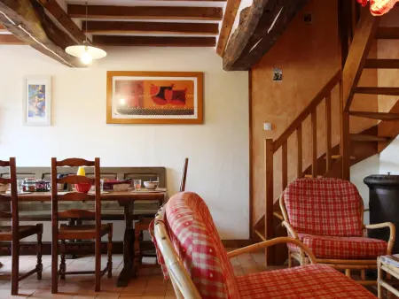 Gîte 6 pers. à Canisy : poêle à pellets, terrain privé : photo 7