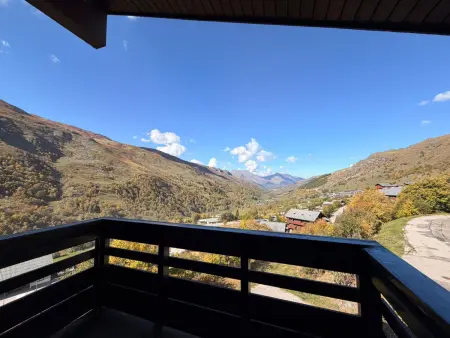 Studio cabine 4 pers aux Menuires, vue vallée et accès ski : photo 11