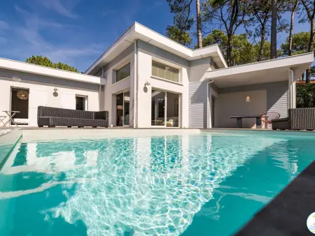 Villa 10 pers. avec piscine au sel à Biscarrosse : photo 1