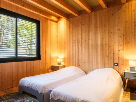 Chalet bois avec jacuzzi et terrain de pétanque à Gastes : photo 16