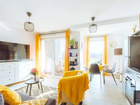 Appartement T2 au cœur de Biscarrosse, parking privé : photo 2