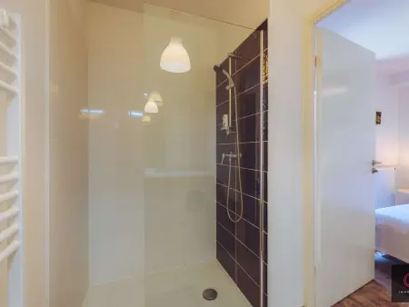 Appartement T2 au cœur de Biscarrosse, parking privé : photo 12