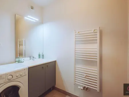 Appartement T2 au cœur de Biscarrosse, parking privé : photo 13