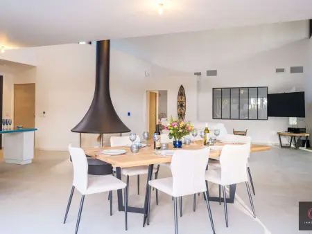 Villa PMR 10 pers. piscine, plain-pied à Biscarrosse : photo 8